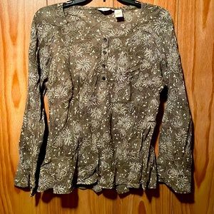 J.Jill Long sleeve with buttons 100% Rayon